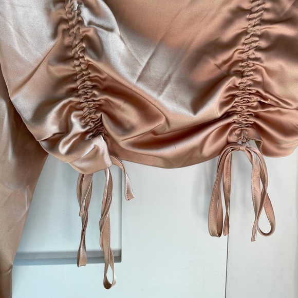 Satin ruched blouse - Picture 2 of 6